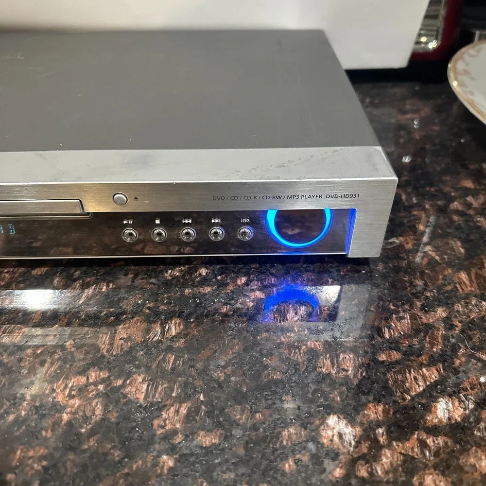 Samsung DVD HD931 DVD CD MP3 Player Progressive Scan DVI Silver TESTED WORKING